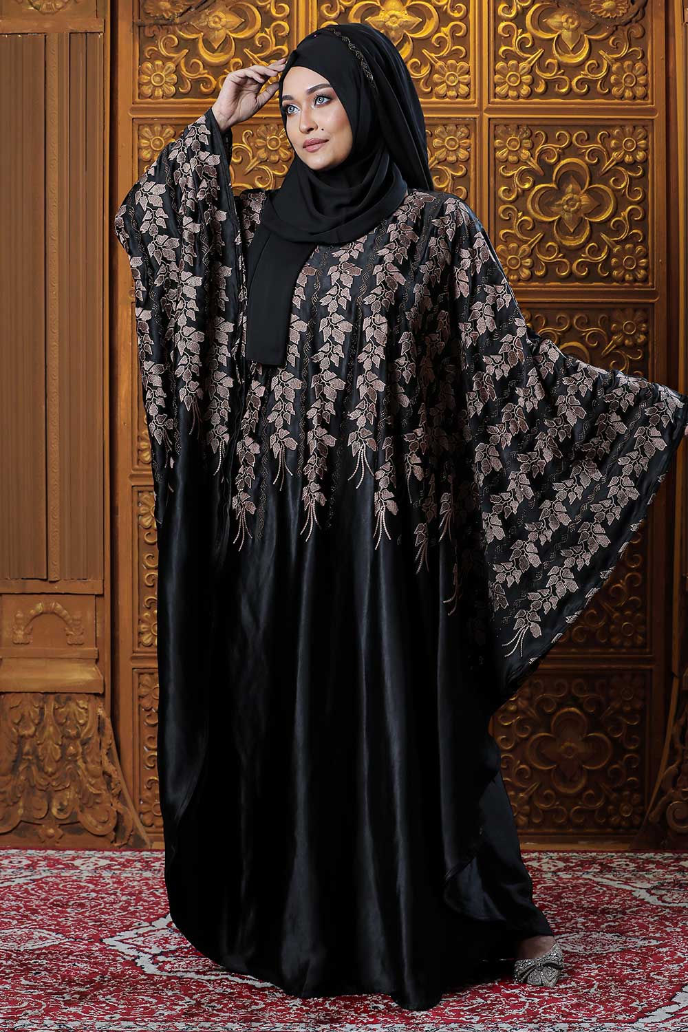 Elegant Lace Abaya